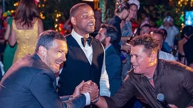 Carlos Vives puso a gozar a Will Smith con música latina en la gala Starlit 