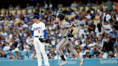 MLB: Racha de poder de Fitzgerald lo deja a la par de Barry Bonds (+dato)