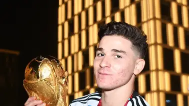 Julián Álvarez sorprende a todos y será nuevo jugador del Atlético de Madrid (+Video) Julián Álvarez sorprende a todos y será nuevo jugador del Atlético de Madrid (+Video)