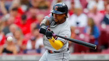 MLB: El contacto de José Ramírez con la pelota es inevitable con los Guardianes (+Video) MLB: El contacto de José Ramírez con la pelota es inevitable con los Guardianes (+Video)