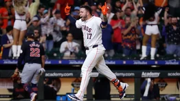 MLB: Así fue el cuadrangular del boricua Víctor Caratini ante los Rangers de Texas
