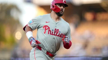 MLB: Kyle Schwarber destruye a los Dodgers con actuación histórica 