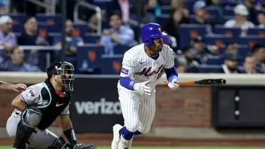 MLB: Francisco Lindor protagonizó un extraño batazo para doble play (+Video) MLB: Francisco Lindor protagonizó un extraño batazo para doble play (+Video)