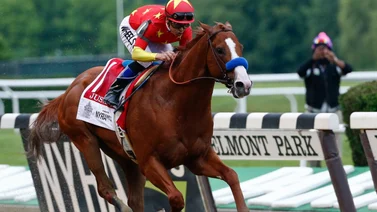 Legendario jockey cumple 59 años y lo celebra con montas en dos stakes