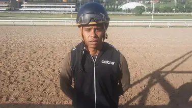 Aprendiz Deyker Acosta espera tumbar la Línea de Bucare con su conducido en la R30 (+Video) Aprendiz Deyker Acosta espera tumbar la Línea de Bucare con su conducido en la R30 (+Video)