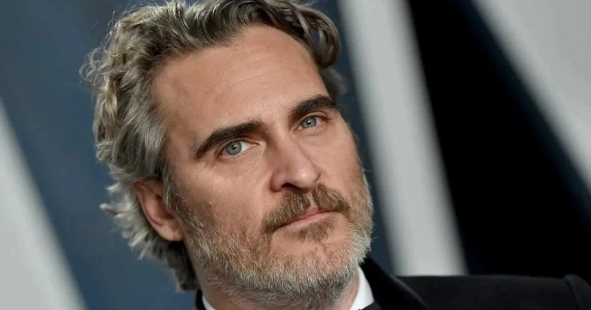 Joaquin Phoenix walks out of gay film shoot over harsh sex scenes