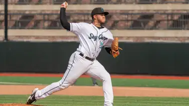 LVBP: Estelar relevista de los Marlins sueña con debutar con Magallanes este año LVBP: Estelar relevista de los Marlins sueña con debutar con Magallanes este año