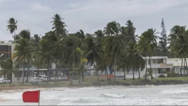 Tormenta tropical Ernesto azota el Caribe y amenaza con convertirse en huracán