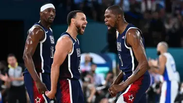 Stephen Curry revela quién es su ídolo y le pide una firma Stephen Curry revela quién es su ídolo y le pide una firma