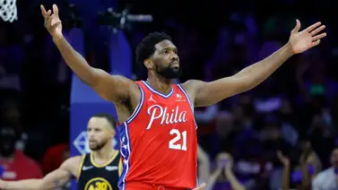 NBA: ¡Todo un héroe! Joel Embiid fue condecorado en Camerún NBA: ¡Todo un héroe! Joel Embiid fue condecorado en Camerún