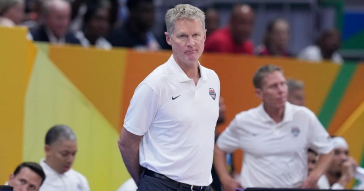 Chicago Bulls legend and former teammate Steve Kerr says he's lazy and doesn't do anything as a coach