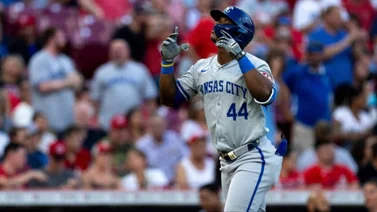 MLB: Dairon Blanco fue la bujía e hizo historia con Kansas City (+dato)