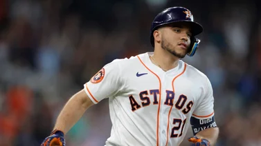 MLB: Así fue el cuadrangular del receptor dominicano Yainer Díaz 