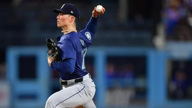 MLB: Bryan Woo escribe su nombre en la historia de los Marineros 
