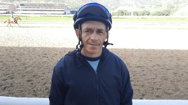 José Gilberto Hernández espera llevarse su primer Clásico de los Sprinters este domingo en La Rinconada (+Video) 