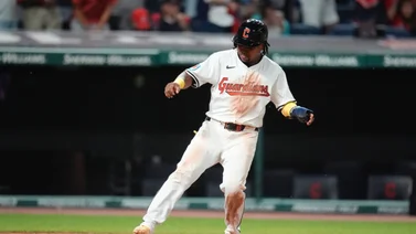 MLB: José Ramírez hace historia con los Guardians al robar su base número 30 en 2024