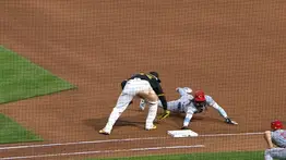MLB: Mira como Paul Skenes volvió a dejar frío a Elly De La Cruz (+Video)