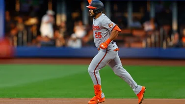 MLB: Anthony Santander persigue cifras redondas en su carrera a punta de fuerza (+Video)