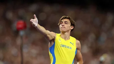 ¿Cuánto gana Armand Duplantis cada vez que logra un récord del mundo? (+Video)