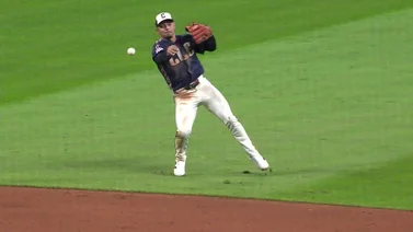 MLB: Andrés Giménez hizo gala de su defensa con sensacional jugada (+Video)
