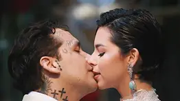 ¡Qué cazzualidad! Christian Nodal le dedica una canción a Ángela Aguilar como hizo con su ex