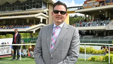 Riccardo D’Angelo indica un candado seguro en el ciclo de las no válidas de la R33 (+Video) Riccardo D’Angelo indica un candado seguro en el ciclo de las no válidas de la R33 (+Video)