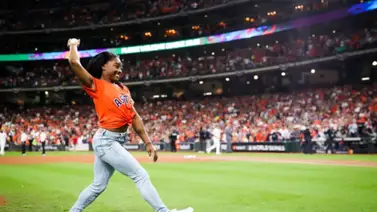 MLB: Astros de Houston rindieron homenaje a medallistas olímpicos MLB: Astros de Houston rindieron homenaje a medallistas olímpicos