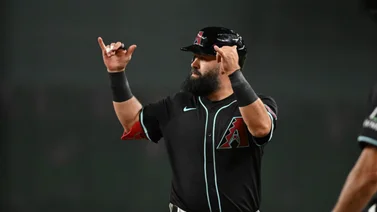 MLB: Luis Guillorme se luce con acrobacia defensiva contra los Dodgers (+ Video)