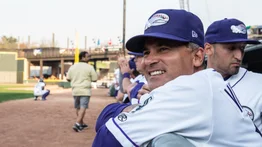 Omar Vizquel podría ser mánager en esta liga invernal (+Detalles)