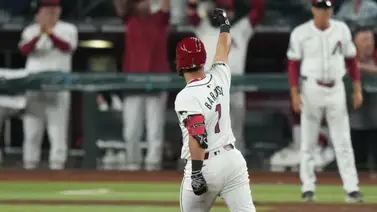 LVBP: Jorge Barrosa muestra su ilusión de pertenecer a Tiburones y envía un mensaje a los fanáticos LVBP: Jorge Barrosa muestra su ilusión de pertenecer a Tiburones y envía un mensaje a los fanáticos