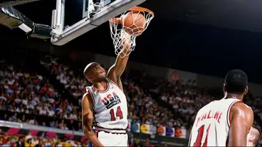 NBA: ¡Habló Charles Barkley! Así eran las noches de los jugadores del Dream Team en 1992 NBA: ¡Habló Charles Barkley! Así eran las noches de los jugadores del Dream Team en 1992