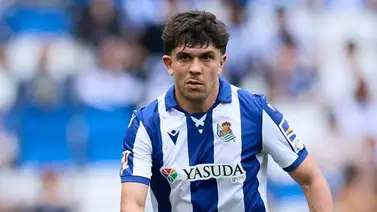 Jon Aramburu sigue sumando rodaje en la pretemporada con la Real Sociedad Jon Aramburu sigue sumando rodaje en la pretemporada con la Real Sociedad