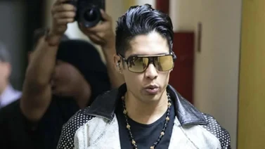 Chyno Miranda es captado en tarima con una actitud “extraña” (+Video)