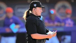 MLB: Esta será la primera mujer umpire en Grandes Ligas