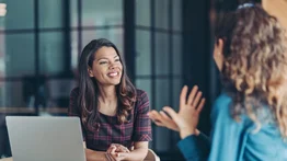 Oportunidad laboral para mujeres en Miami: Estos son los requisitos exigidos