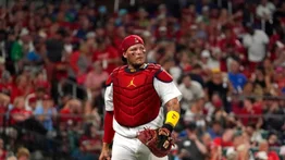 MLB: Yadier Molina regresa al Busch Stadium tras varios años de ausencia (+Detalles)