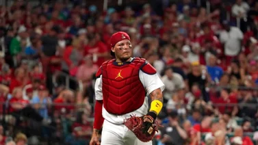 MLB: Yadier Molina regresa al Busch Stadium tras varios años de ausencia (+Detalles)
