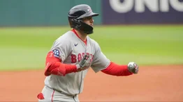 MLB: Wilyer Abreu entra en el top 10 de poder de esta posición (+Video)