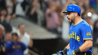 MLB: Cal Raleigh entra en una selecta lista de jonrones entre leyendas