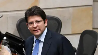 Falleció el senador colombiano Miguel Uribe Turbay (+Detalles) Falleció el senador colombiano Miguel Uribe Turbay (+Detalles)