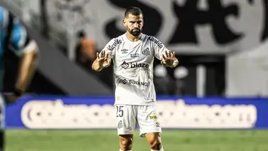 Tomás Rincón y Santos definieron el futuro del capitán de la Vinotinto Tomás Rincón y Santos definieron el futuro del capitán de la Vinotinto