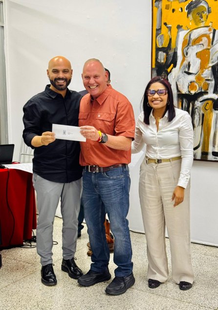 Omar Enrique es el nuevo presidente del Comité de Ferias de La Chinita