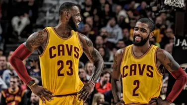 Kyrie Irving explica por qué no jugó más con LeBron en Cleveland