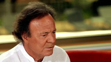 Julio Iglesias habla sobre su salud: “Se formó en mi espalda un tumor”