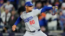 MLB: Brazo venezolano iguala récord salvaje en la historia de los Dodgers