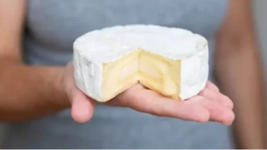Alerta sanitaria: La FDA ordena el retiro de un queso popular por riesgo de Listeria