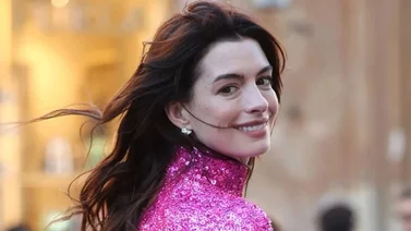 Descubre la intensa rutina fitness de Anne Hathaway: danza, pilates y más