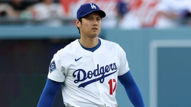 MLB: Batazo de Orlando Arcia impacta contra Ohtani y casi lo lesiona (+Video)