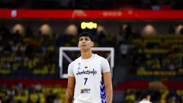 Americup: Enrique Medina el gigante de 2.18 metros ante su primer gran torneo Americup: Enrique Medina el gigante de 2.18 metros ante su primer gran torneo