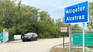 Jueza ordena desmantelar "Alligator Alcatraz" en Florida ¿Hasta cuándo operará?